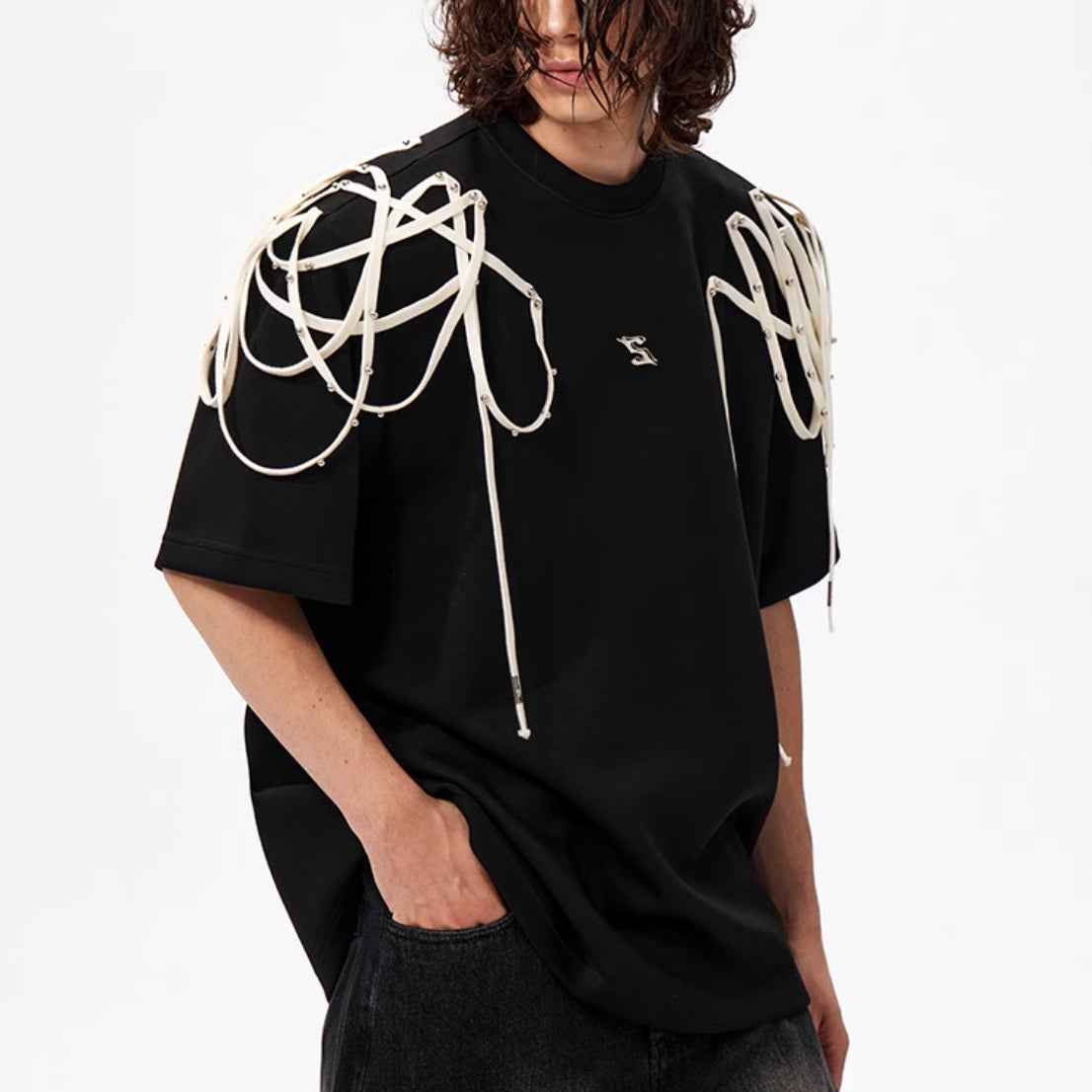 Rivet Ribbon Padded Shoulder Short-sleeved T-shirt